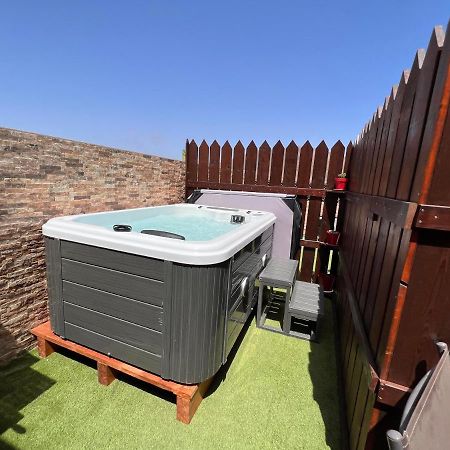 Estudio Agradable, Con Jacuzzi, Terraza Y Barbacoa, Totalmente Independiente Daire Corralejo Dış mekan fotoğraf